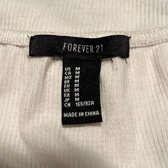 Forever 21 Women's White Off-Shoulder Ruched Crop Top - Picture 6 of 7